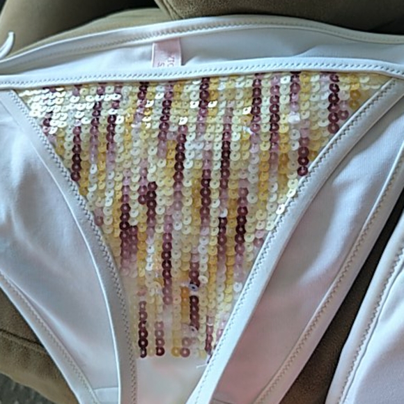 Victoria's Secret Pink & White Bikini - Picture 11 of 11